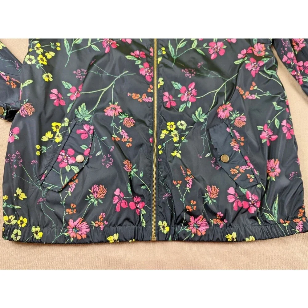 Signature Weekend Women's XL Black Floral Zip Up Windbreaker/Rain Jacket EUC - Picture 8 of 12